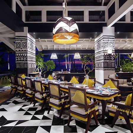 Saii Lagoon Maldives, Curio Collection By Hilton Emboodhoo Lagoon Exterior foto